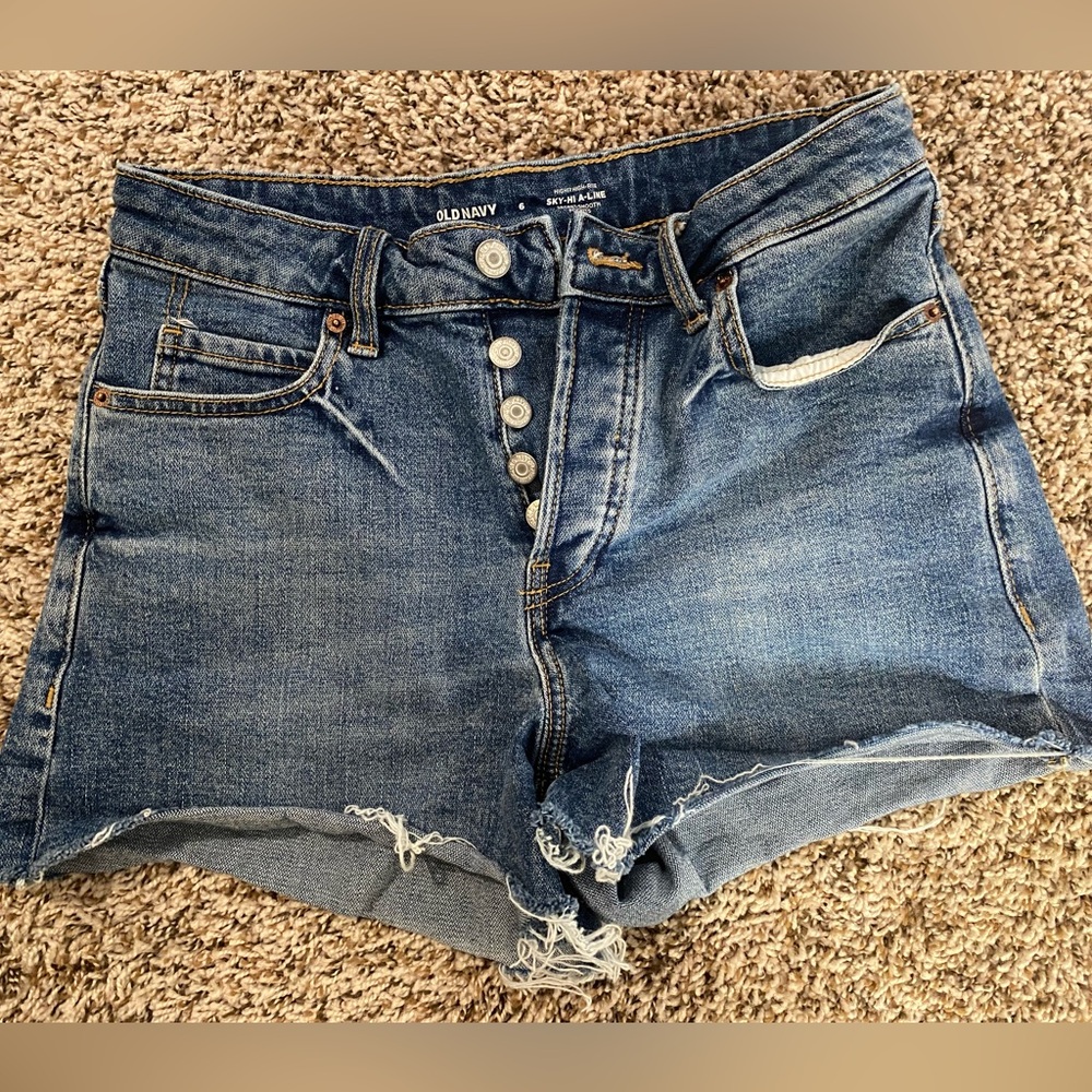 Old Navy High Rise Cutoff Denim Shorts, Size 6